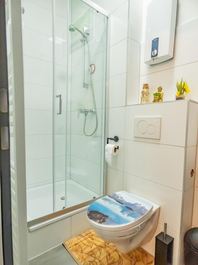 #221 Moderne City Wohnung Im Herzen Von Neuss Exteriör bild